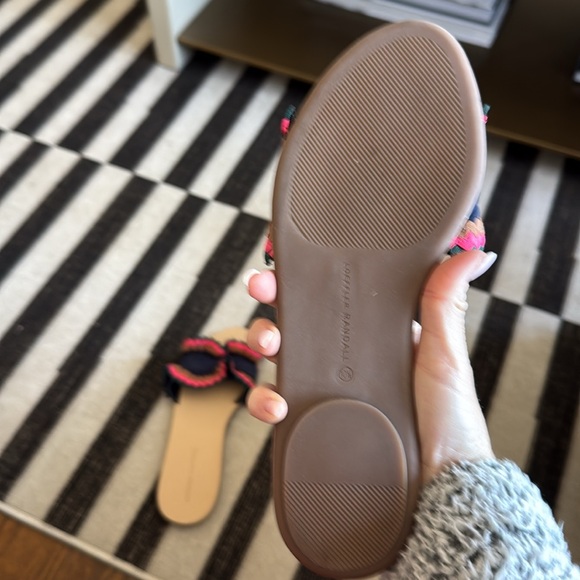 Loeffler Randall Birdie Suede Flat Ruffled Sandal Slide in Eclipse Navy NEW - Picture 4 of 4